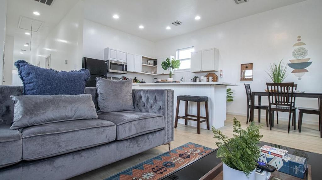 Luxury Nola Oasis W 6 Bedrooms Holiday home *
